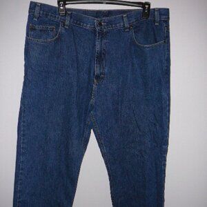Kirkland Signature Brand Men's Relaxed Fit Medium Wash Blue Jeans Size 42W x 30L